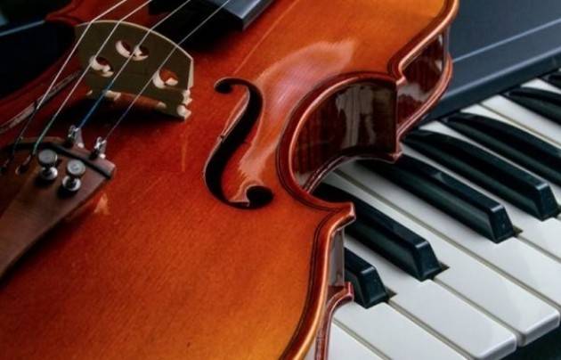 Cremona Musica ti fa suonare  con i giganti del pianoforte e del violino