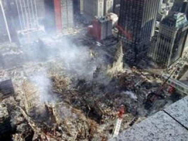 AccaddeOggi   #11settembre 2011  L’Attacco alle ‘Torri Genelle’ cambia il mondo