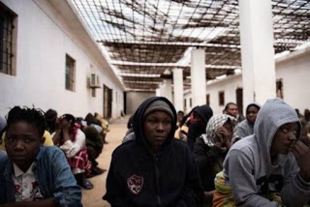 Pianeta Migranti. I governi europei alimentano il business della sofferenza in Libia.