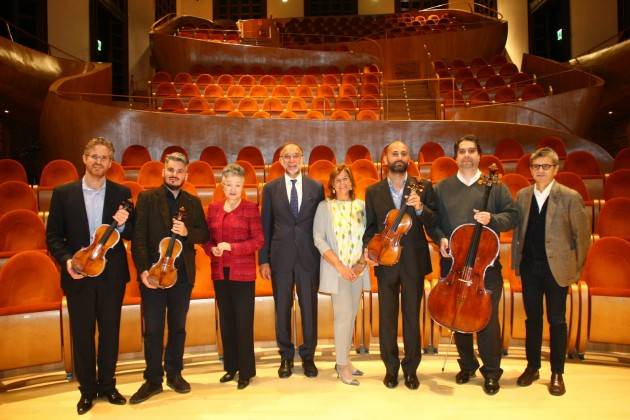 MDV Lo scorso 27 settembre Nippon Music Foundation  ha affidato quattro Stradivari al Quartetto di Cremona