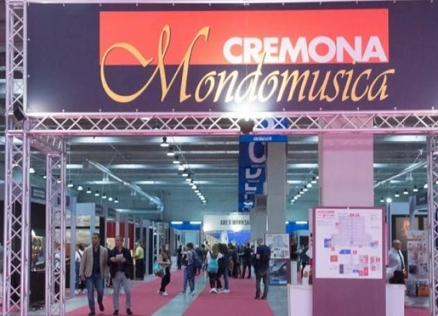 (Video) Inaugurata ed aperta stamane , venerdì 29 settembre , Cremona Musica 2017 Che cosa succederà?