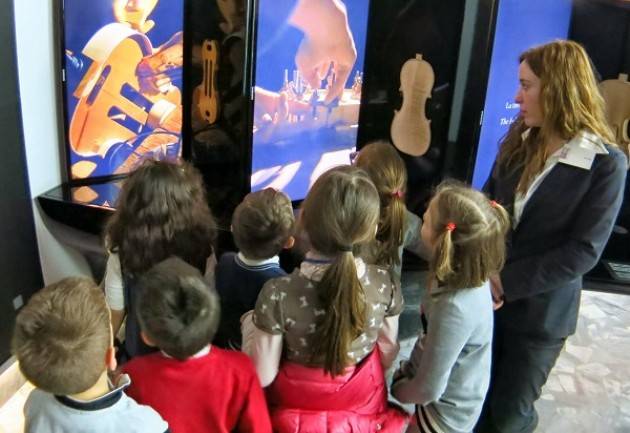 MDV Cremona F@MU 2017 Domenica 8 ottobre programma speciale e biglietto ridotto per le famiglie