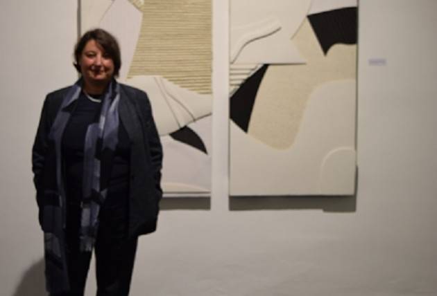 Bozzolo La scultrice Alessandra Profidia vincitrice della XIV Biennale Don Mazzolari
