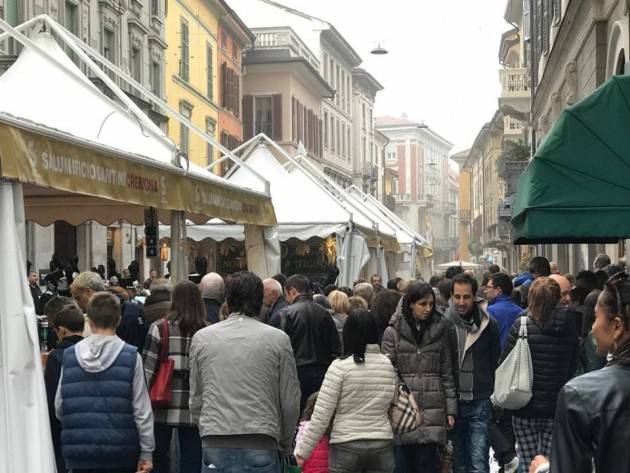 Ieri a Cremona Una grande festa del salame di Giorgio Barbieri