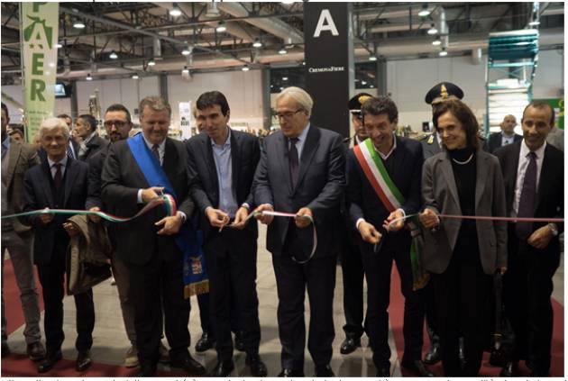 Maurizio Martina a Cremona Fiere sulle quote latte: «Pesante eredità frutto di scelte deleterie»