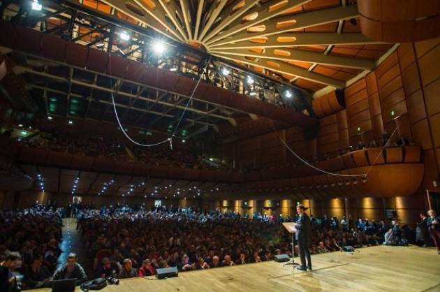 Gori lancia la candidatura a presidente della Lombardia.