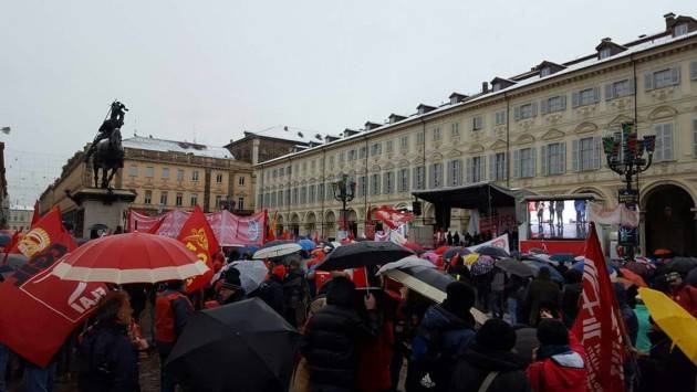 Foto Gallery Manifestazione Cgil a Torino. Hanno partecipato 200 cremonesi. Soddisfazione di  Marco Pedretti
