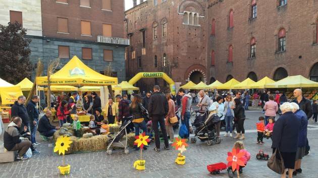 Campagna Amica in piazza Stradivari Domenica 10 dicembre a Cremona, dalle ore 8 alle 19