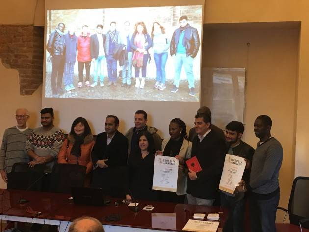 Cremona  Presentati i candidati per la Consulta degli Immigrati Si vota il 17/12 di Giovanni Vacchelli
