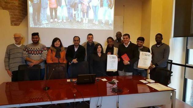Elezioni Consulta  Immigrati Camminiamo insieme per vincere la paura di Rossana Ciaceri