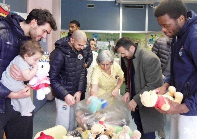 ASST Cremona QUANTA ALLEGRAIA LA VANOLI IN PEDIATRIA!