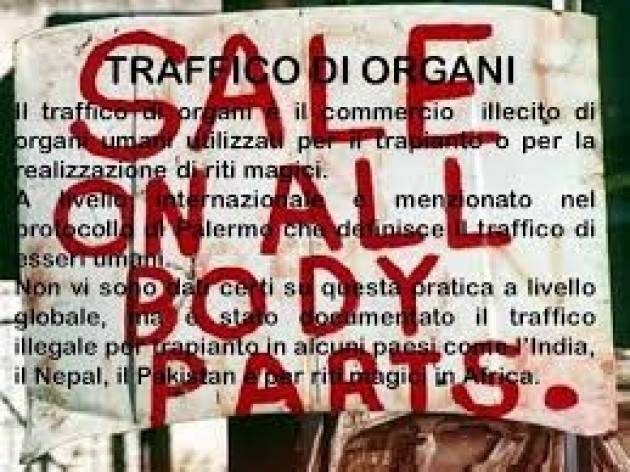 Pianeta migranti. Donazioni forzate di Bruna Sironi