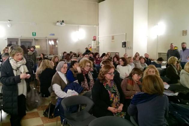 Giovanni Maria Flick a Crema per il compleanno della Costituzione il saluto di Stefania Bonaldi