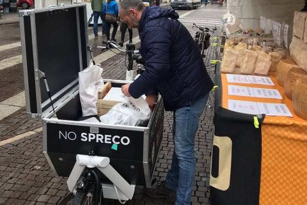 Confesercenti Cremona Successo per l’iniziativa ‘No Spreco’al mercato