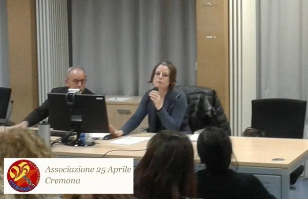 (Video) Cremona  Interesse e partecipazione  all’incontro con CHIARA BERGONZINI sulle donne della Costituente.