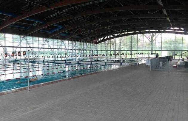 Un blackout elettrico fa chiudere  la piscina comunale di Cremona