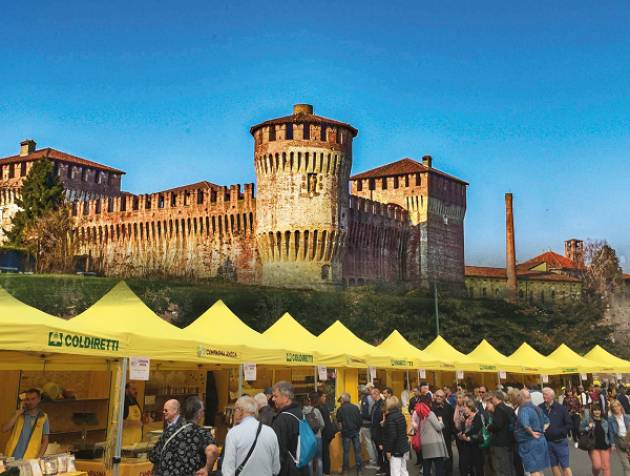 Soncino: il mercato di Campagna Amica alla Rocca Sforzesca