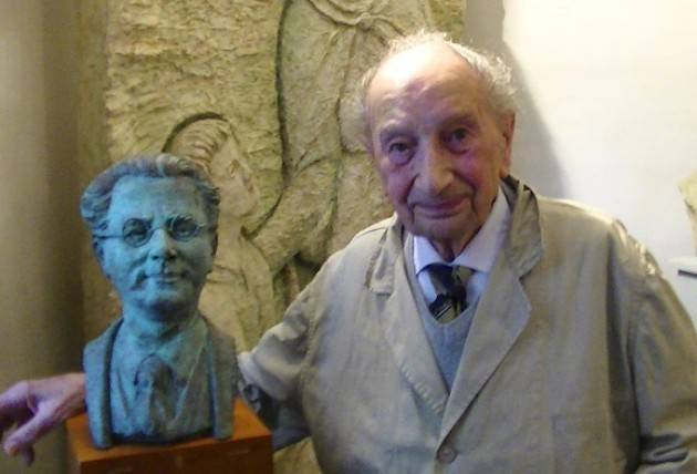 Il cordoglio dei cremonesi per la scomparsa del decano antifascista Mario Coppetti.