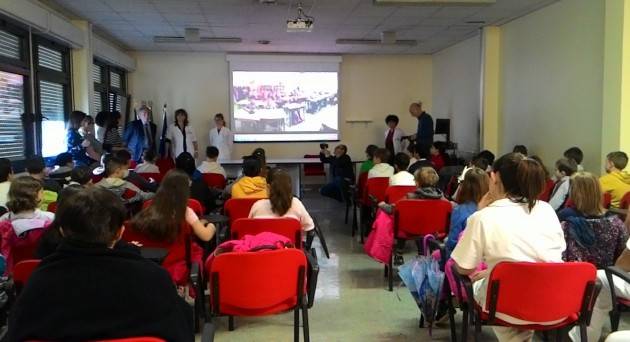 ASST Le buone MANIere Il progetto  Ospedale Oglio Po  di promozione dell’igiene mani fin dall’infanzia