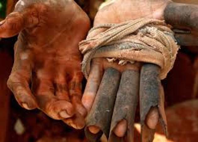 Pianeta Migranti. In Europa avanza la tratta degli schiavi del lavoro.