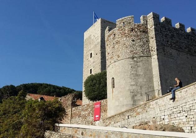 Alle origini della nostra civiltà : il Castello della Suquet a Cannes di Christian Flammia