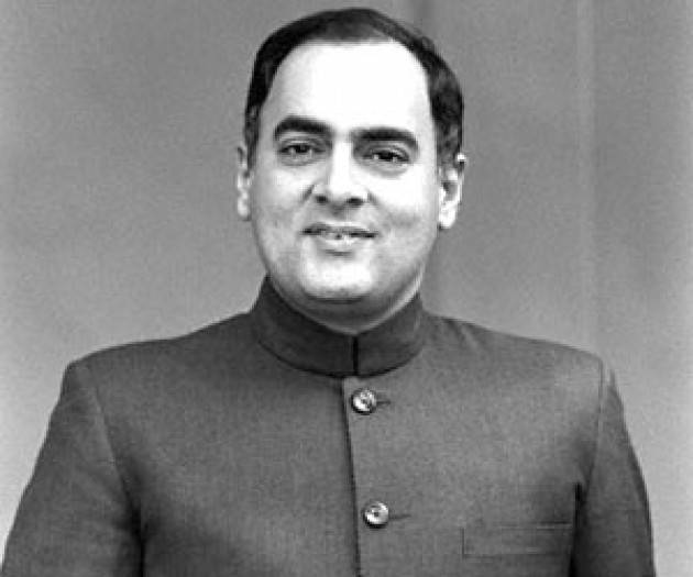 AccaddeOggi   #21maggio 1991 – L'ex Primo Ministro indiano Rajiv Gandhi viene assassinato