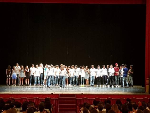 Cremona: sabato 26/5 'OLTREIBANCHI', XXV edizione del teatro per ragazzi