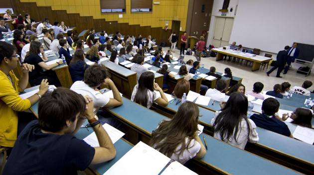 Diritto allo studio Lombardia  PIZZUL (PD): ‘REGIONE INVESTA PIÙ RISORSE PER GLI STUDENTI UNIVERSITARI’