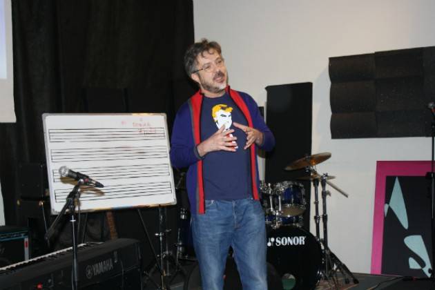 Rocco Tanica incanta il Centro Musica Pizzighettone