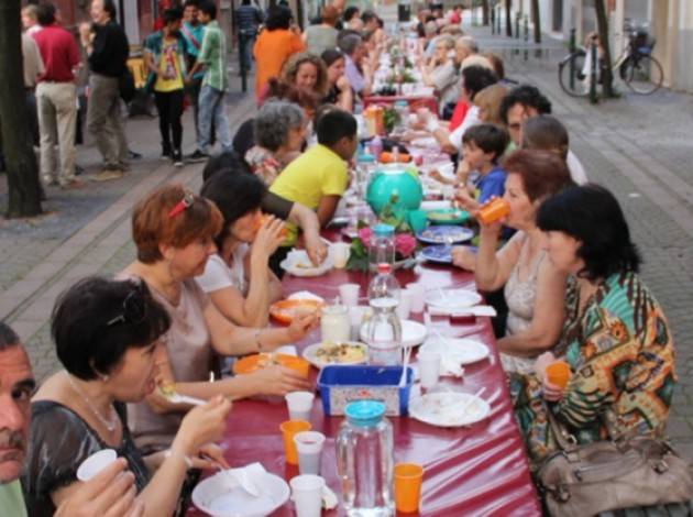 Brescia Dussmann Service a fianco di Palco Giovani per promuovere la convivialità di quartiere