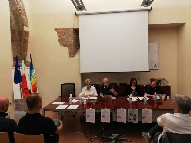 Cremona Oltre 50 associazioni locali hanno sottoscritto il documento per la sostenibilità sociale e ambientale.