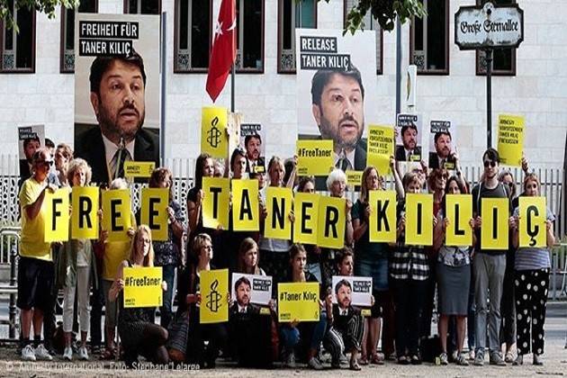 Amnesty Turchia Dopo un anno di prigionia di Taner Kiliç firma per la sua liberazione