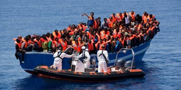 Pianeta Migranti ZANOTELLI ALLA SOCIETÀ CIVILE OCCORRE UNA SANTA COLLERA PER REAGIRE AL RAZZISMO