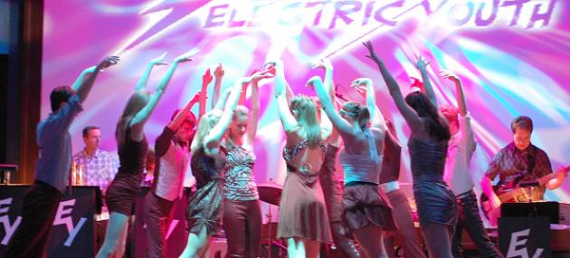 Electric Youth da Boston a Cremona mercoledì 11/7
