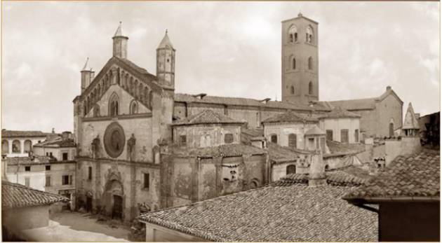 #DemolireXRicostruire, una basilica fantasma dove oggi sorge un festival 