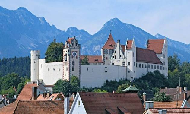 Il Patto di gemellaggio tra Cremona e Füssen firmato anche in terra bavarese