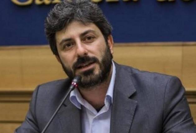 Fico e la bufala dei vitalizi: risparmiare 40 milioni e spenderne 100