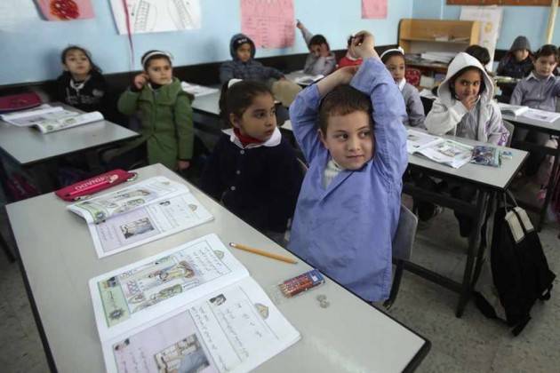 Aise UNICEF: IN PALESTINA IL 25% DEI RAGAZZI DI 15 ANNI NON VA A SCUOLA