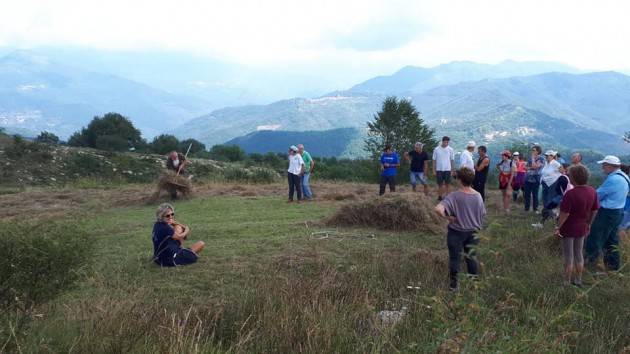 Valle Impero : grande successo per la manifestazione ‘A giurnà du fèn’ di Christian Flammia