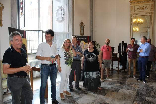 Cremona: inaugurata in Comune la mostra 'Ti racconto Mina'