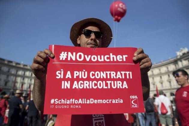  (Video) I Voucher in agricoltura sono dannosi e coprono lavoro nero Interviste a Dolci e Singh della Flai-Cgil di Cremona