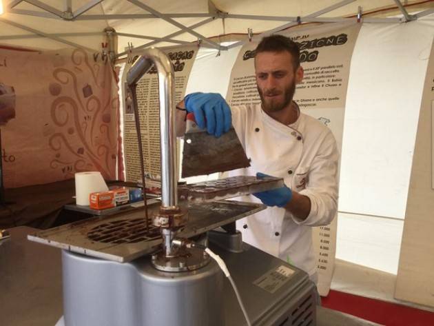 Dal 17 al 19 agosto a Santa Caterina Valfurva in Piazza Magliavaca la Fabbrica del Cioccolato Chocomoments 