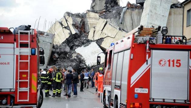 FP Cgil Vigili del Fuoco a Genova ‘Non siamo eroi, lavoriamo in condizioni difficili’
