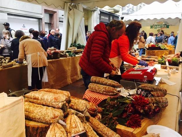  Festa del Salame 26-28 ottobre: a Cremona tre giorni dedicati all'insaccato più amato al mondo