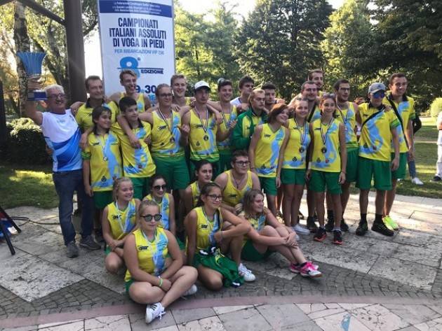 Un successo i CAMPIONATI ITALIANI ASSOLUTI DI VOGA IN PIEDI organizzati dalla Canottieri Bissolati