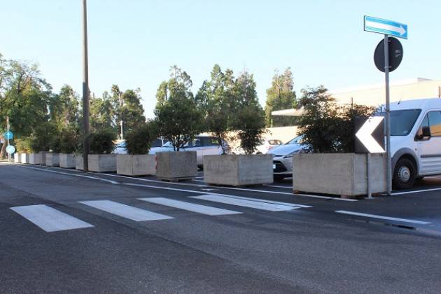 Cremona: Civico Cimitero, asfaltato il parcheggio di via dei Cipressi