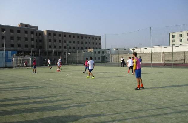 UISP STUDENTI DELL’ ITIS di CREMONA  in CARCERE  per  incontro di calcio a 5