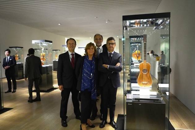 La liuteria di Cremona risplende al Sol Levante