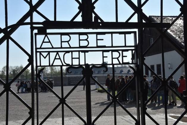  Cremona: al Teatro Monteverdi il reportage 'A Dachau, tra gli orrori nazisti'