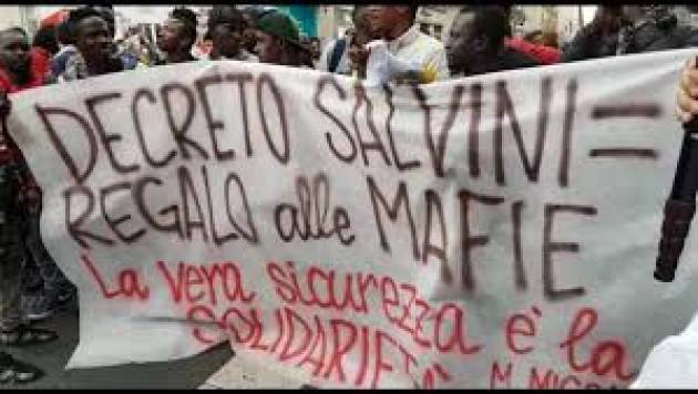Pianeta migranti. Il decreto immigrazione Salvini  toglierà diritti, fermiamolo! DIRITTI, NON PRIVILEGI (Video)